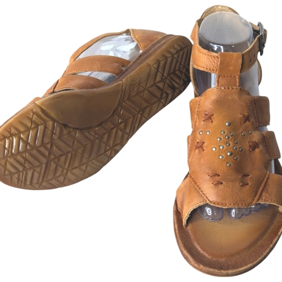 NEW ... MIZ MOOZ Fascinate Sandal in Nutmeg....Size 40 (9-9.5).... - Picture 2 of 12